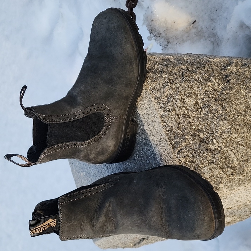 Blundstone Chelsea Leather Ankle Boots Brogue Detail 7.5